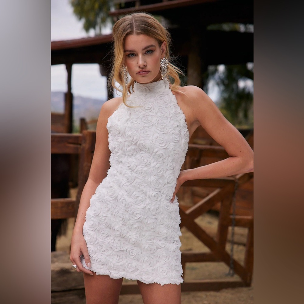 12th Tribe Maya White Floral Appliqué Halter Mini Dress